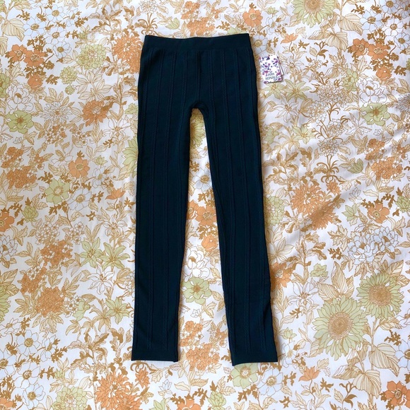Pink Republic Pants - 💐NWT Cozy Fleece Leggings 🖤Black Cable🖤🌸